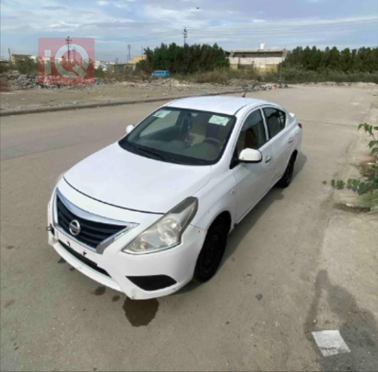 نیسان سەنی